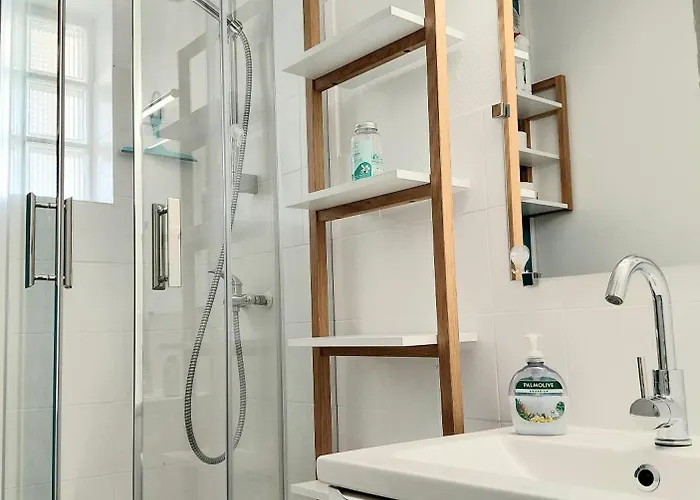 Emma * ル・クロワジック